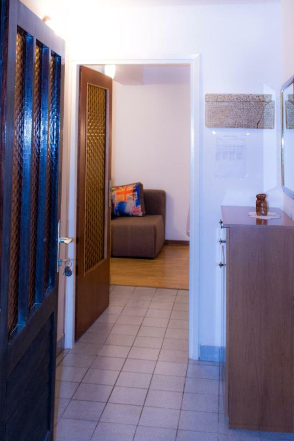 Apartman Dina Risika Exterior foto